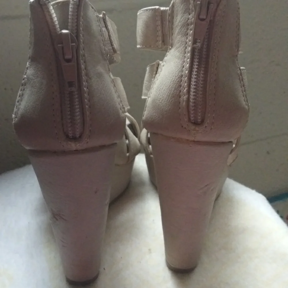 Wedges - Picture 6 of 6